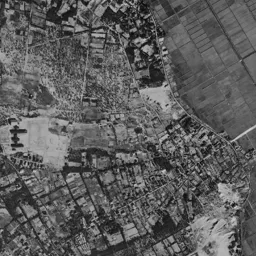 秋田港 (土崎)周辺の 1961〜1969 年の空中写真