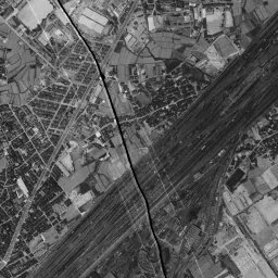 健都 (吹田操車場跡)周辺の 1961〜1969 年の空中写真