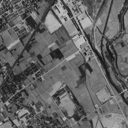 健都 (吹田操車場跡)周辺の 1961〜1969 年の空中写真