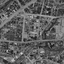 神戸ハーバーランド周辺の 1961〜1969 年の空中写真