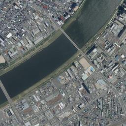 新潟 万代シテイ周辺の現在の空中写真