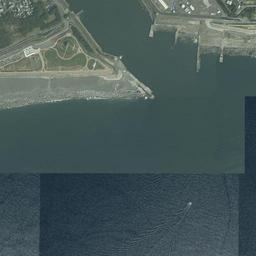 田子の浦港周辺の現在の空中写真