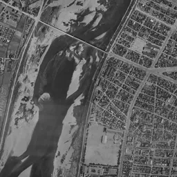 富山駅北 (富岩運河環水公園)周辺の 1961〜1969 年の空中写真