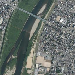 富山駅北 (富岩運河環水公園)周辺の現在の空中写真